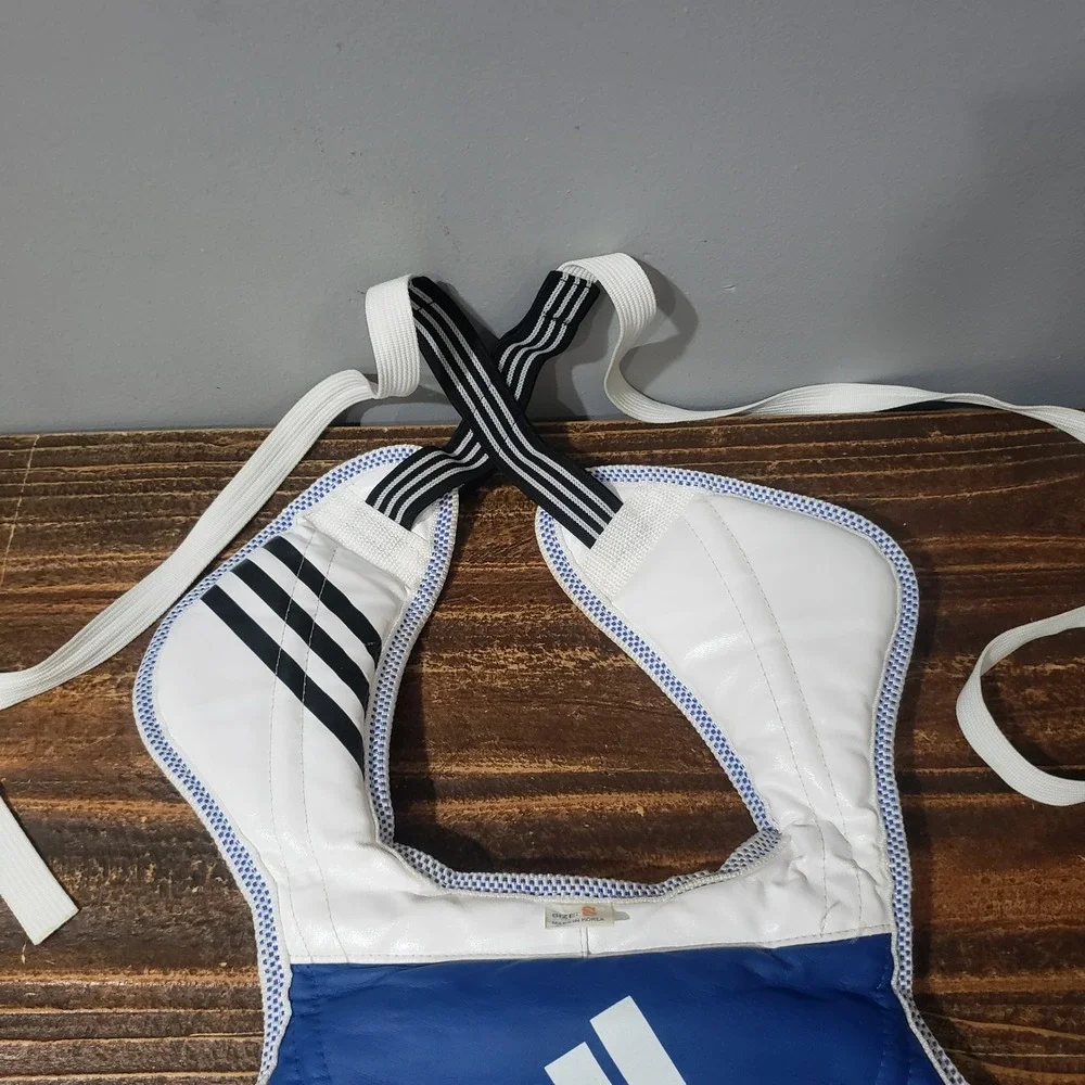 Adidas Chest Guard Unisex S ADITAP01 Blue Red Good Reversible WTF Taekwondo